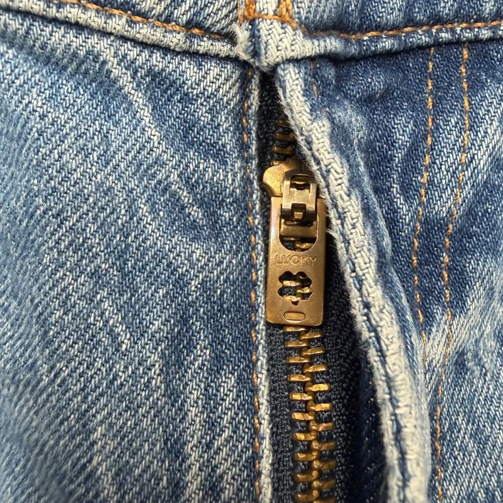 Lucky Brand Easy Rider Boot Cut Jeans Mens Sz 38x34 Light Wash Blue Distressed
